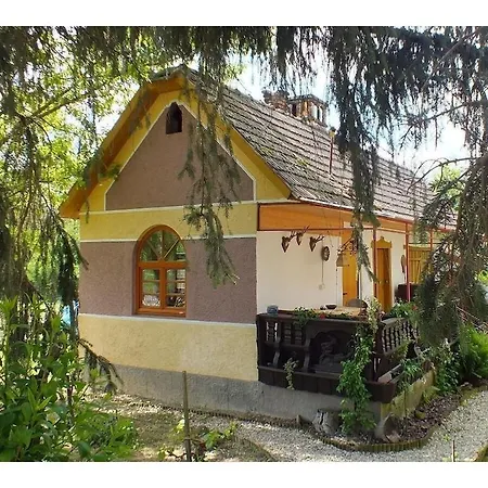 Müller's Waldhof 3* Dobrokoz